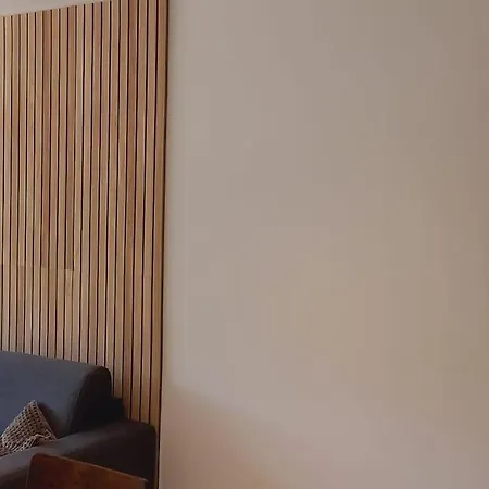 Apartament Le Regency, Familial Au Coeur Du Centre-ville, Des Celebres Jardins Bioves, Et Seulement A 1 Minute A Pied De La